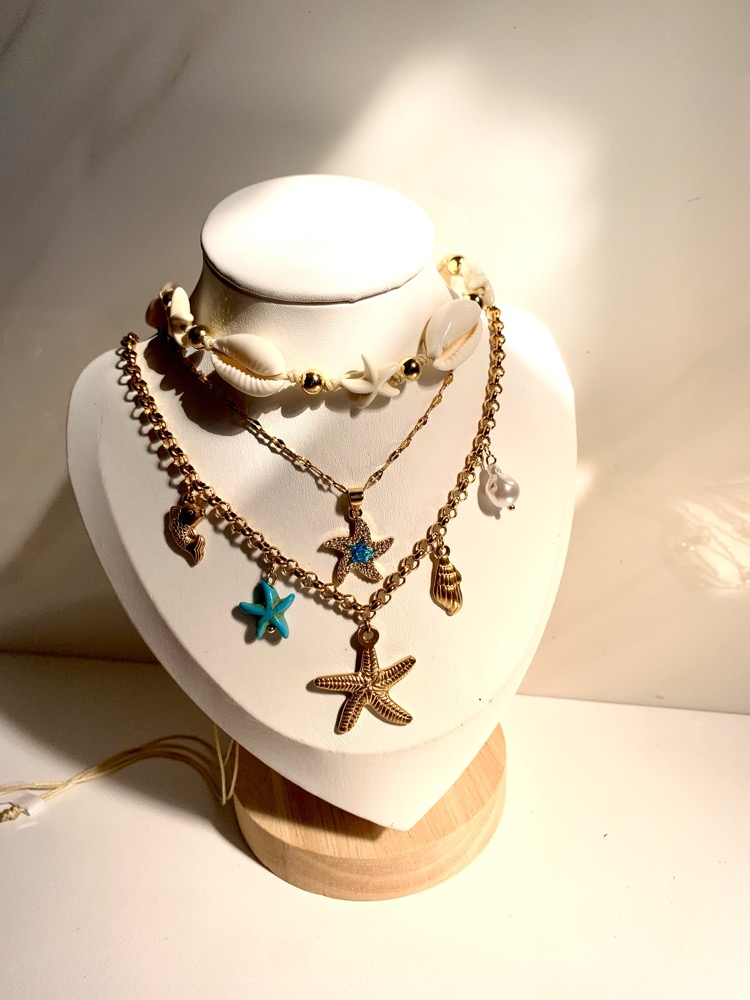 Collares & Layering